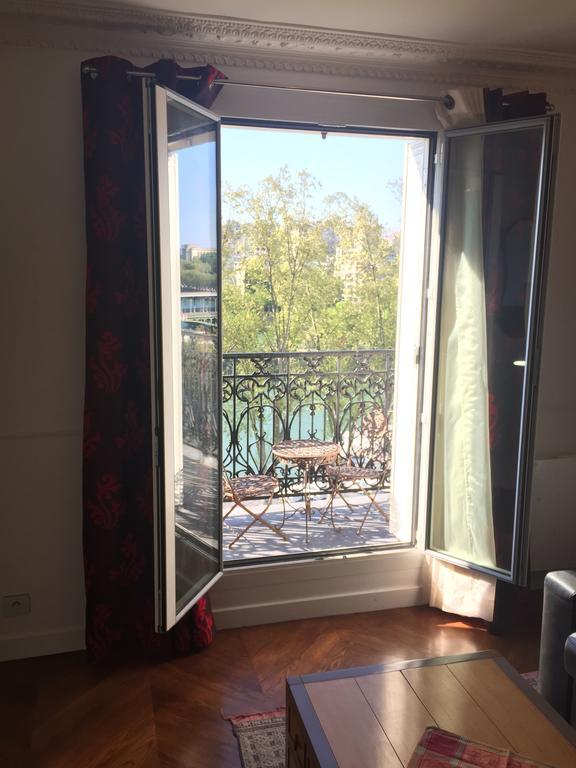 Appartement Tour Eiffel Quais De Seine Paris Room photo